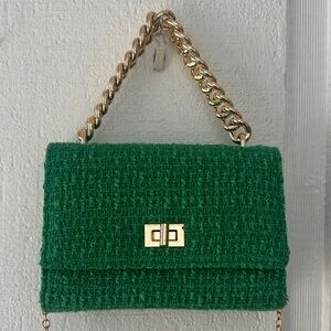 Shiraleah Green Mini Bag with Gold Chain